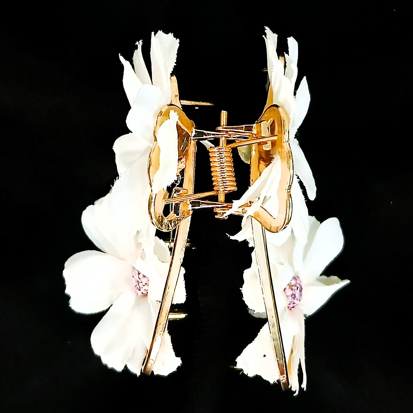 Fancy Metal Hair Catcher White & Golden