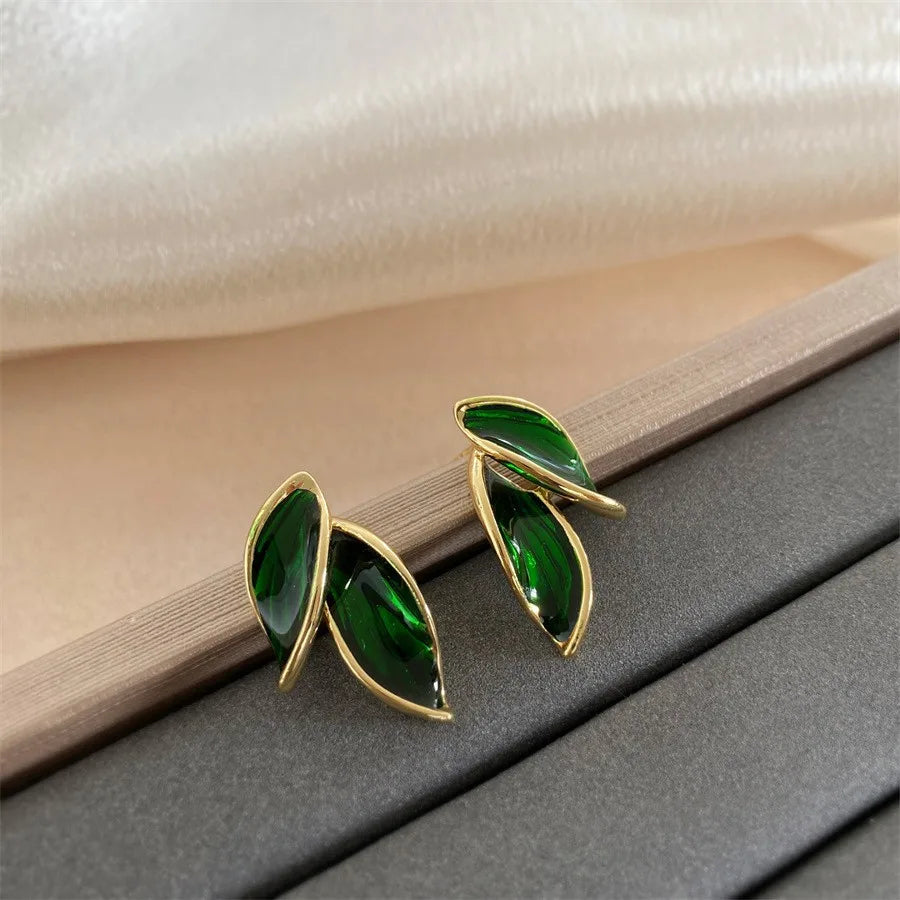 New Green Leaf Long Pearl Tassel Earrings